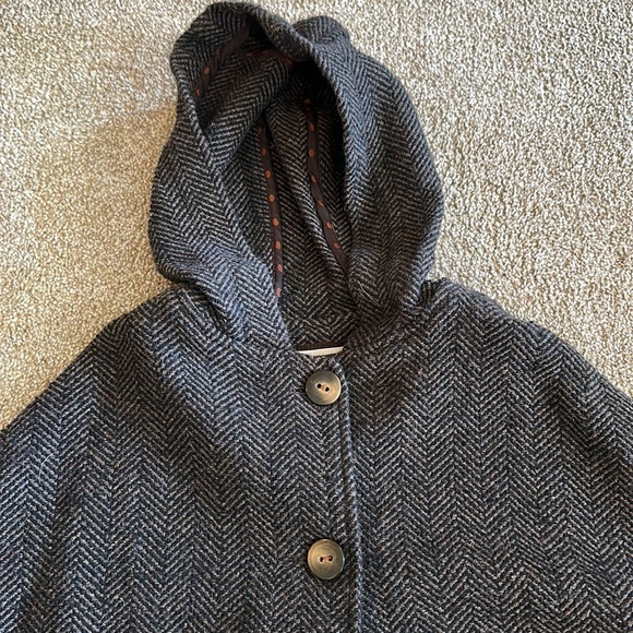 Zara Girls Brown Tweed Wool Blend Hooded Cape Size 5/6 - Picture 2 of 3